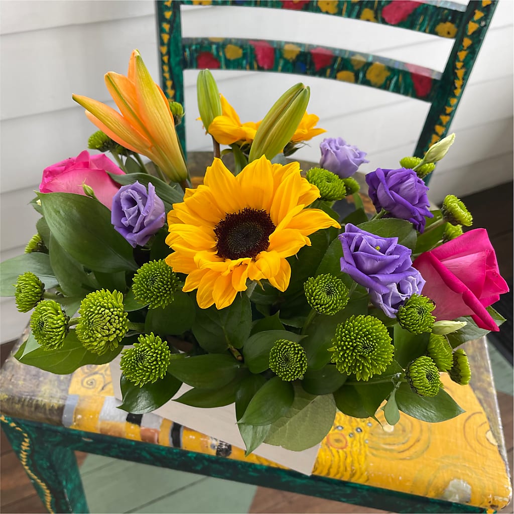 Best Day Box Bouquet – MOORE'S FLOWERS & GIFTS, Fayette AL