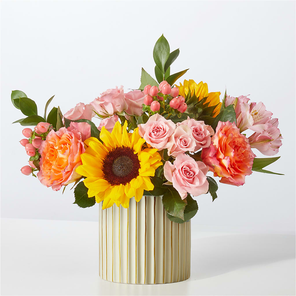 Sun's Out Bouquet – MOORE'S FLOWERS & GIFTS, Fayette AL