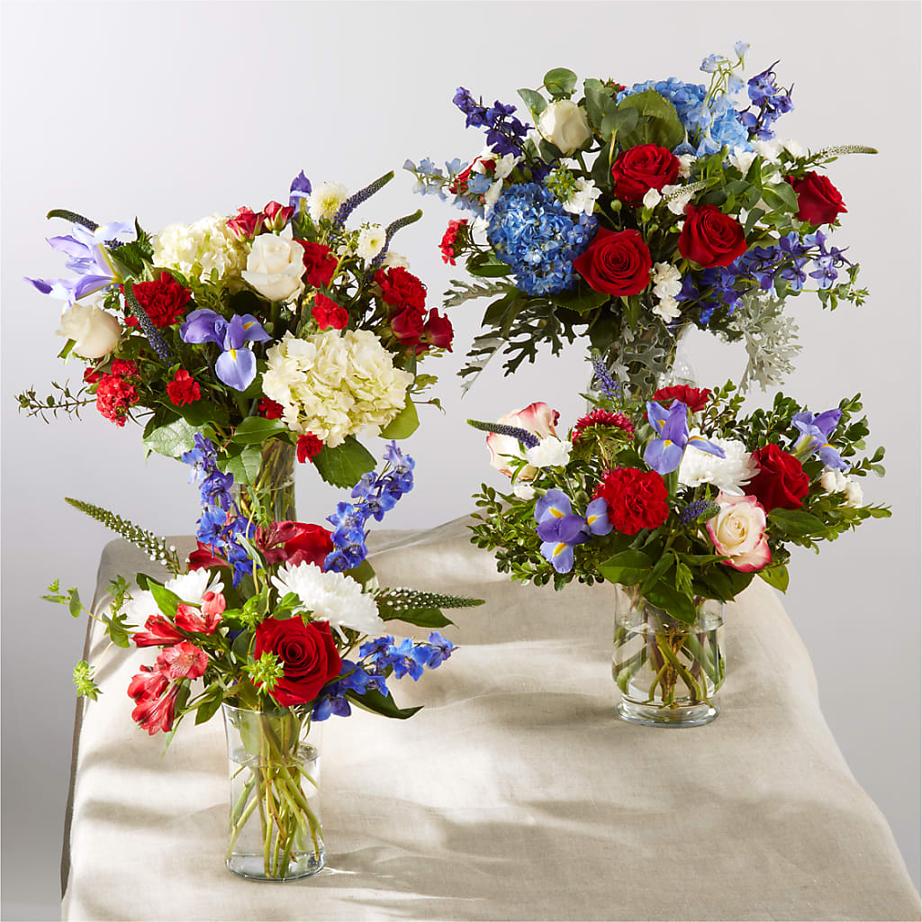 Star Spangled - A Florist Original – MOORE'S FLOWERS & GIFTS, Fayette AL