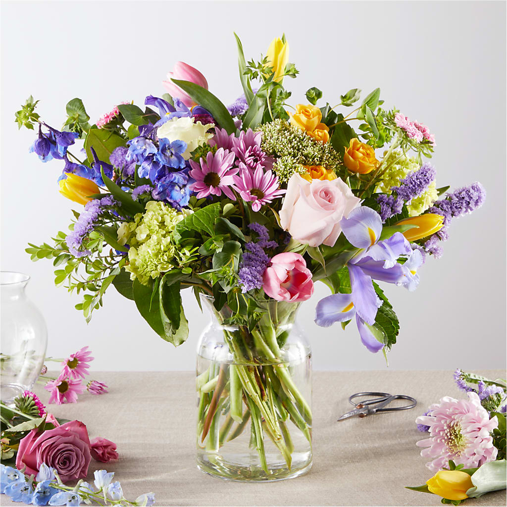 Pastel Tradition - A Florist Original – MOORE'S FLOWERS & GIFTS, Fayette AL