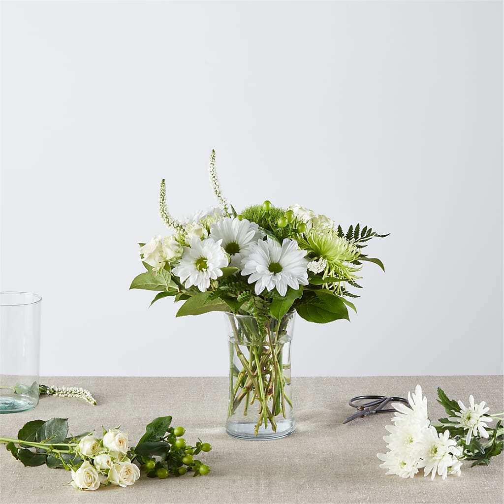 Irish Garden - A Florist Original – MOORE'S FLOWERS & GIFTS, Fayette AL