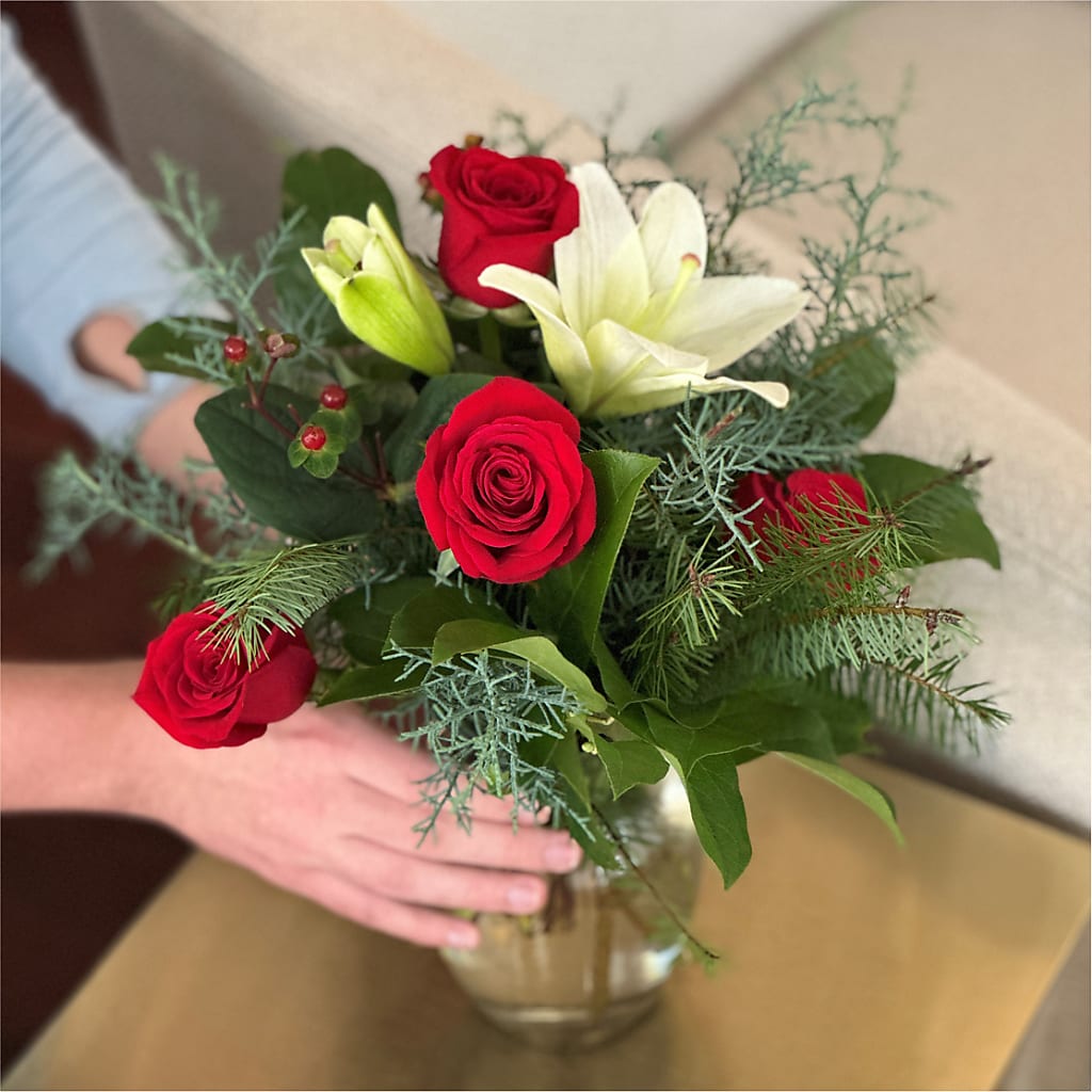 Glittering Lights Bouquet – MOORE'S FLOWERS & GIFTS, Fayette AL