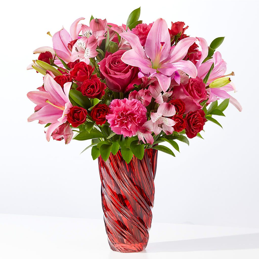 In Love Bouquet with Luxe Swirl Vase – MOORE'S FLOWERS & GIFTS, Fayette AL