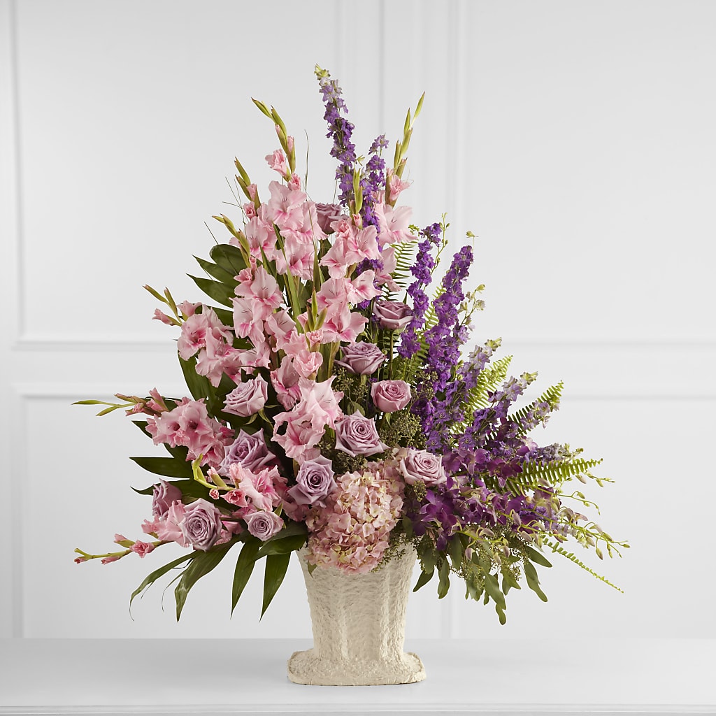 Flowing Garden Arrangement – MOORE'S FLOWERS & GIFTS, Fayette AL