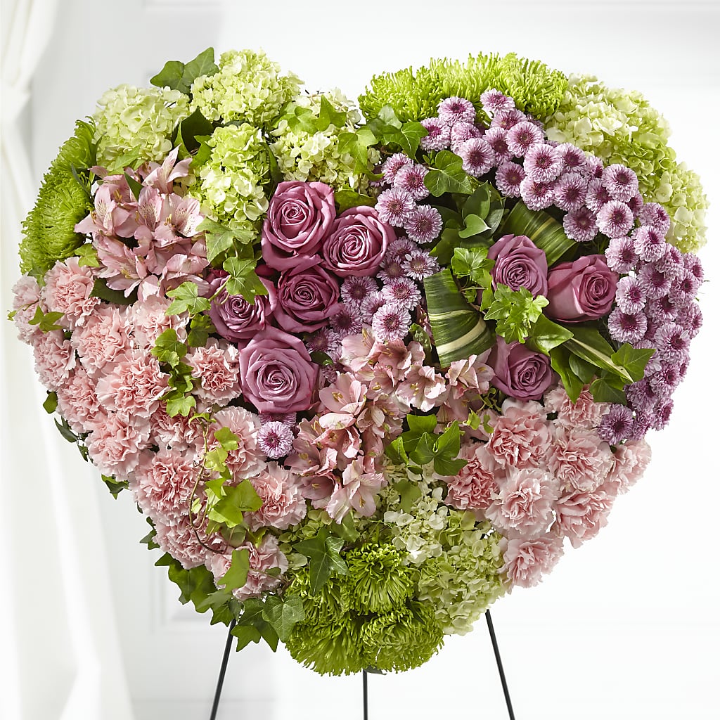 Heartwarming Standing Heart – MOORE'S FLOWERS & GIFTS, Fayette AL