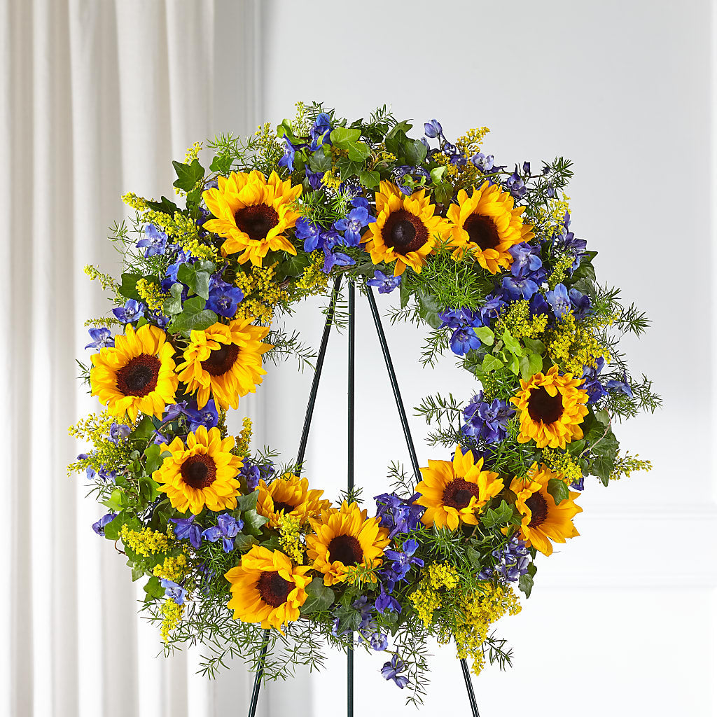 Bright Rays Wreath – MOORE'S FLOWERS & GIFTS, Fayette AL