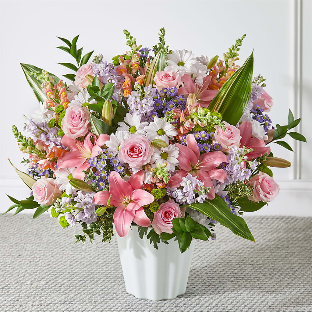 Abundant Compassion Floor Basket – MOORE'S FLOWERS & GIFTS, Fayette AL