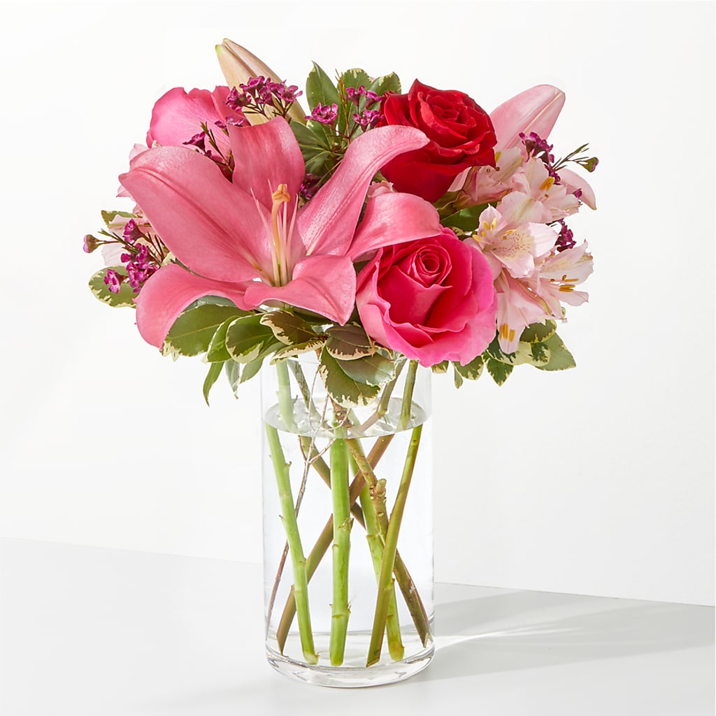Lucky in Love Bouquet – MOORE'S FLOWERS & GIFTS, Fayette AL