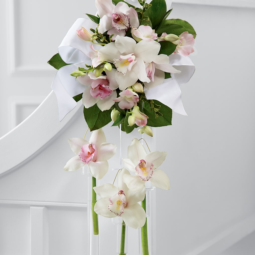 Perfect Entrance Pew Arrangement – MOORE'S FLOWERS & GIFTS, Fayette AL