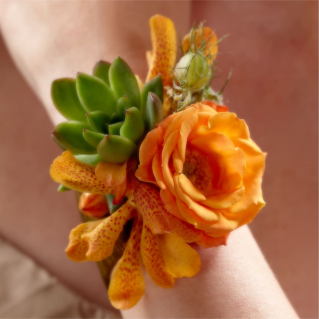 Irresistible Love Wrist Corsage – MOORE'S FLOWERS & GIFTS, Fayette AL