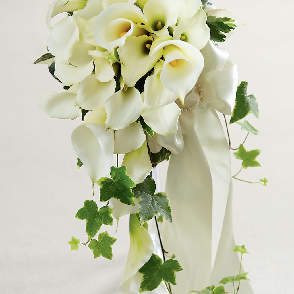 White Chapel Bouquet – MOORE'S FLOWERS & GIFTS, Fayette AL