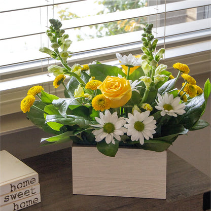 Sun Salutation Box Bouquet – MOORE'S FLOWERS & GIFTS, Fayette AL