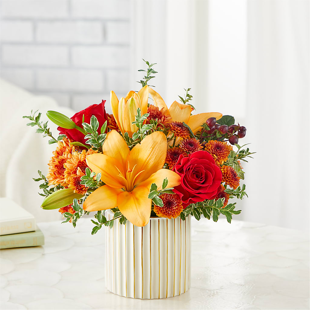 Scarlet Skies Bouquet – MOORE'S FLOWERS & GIFTS, Fayette AL