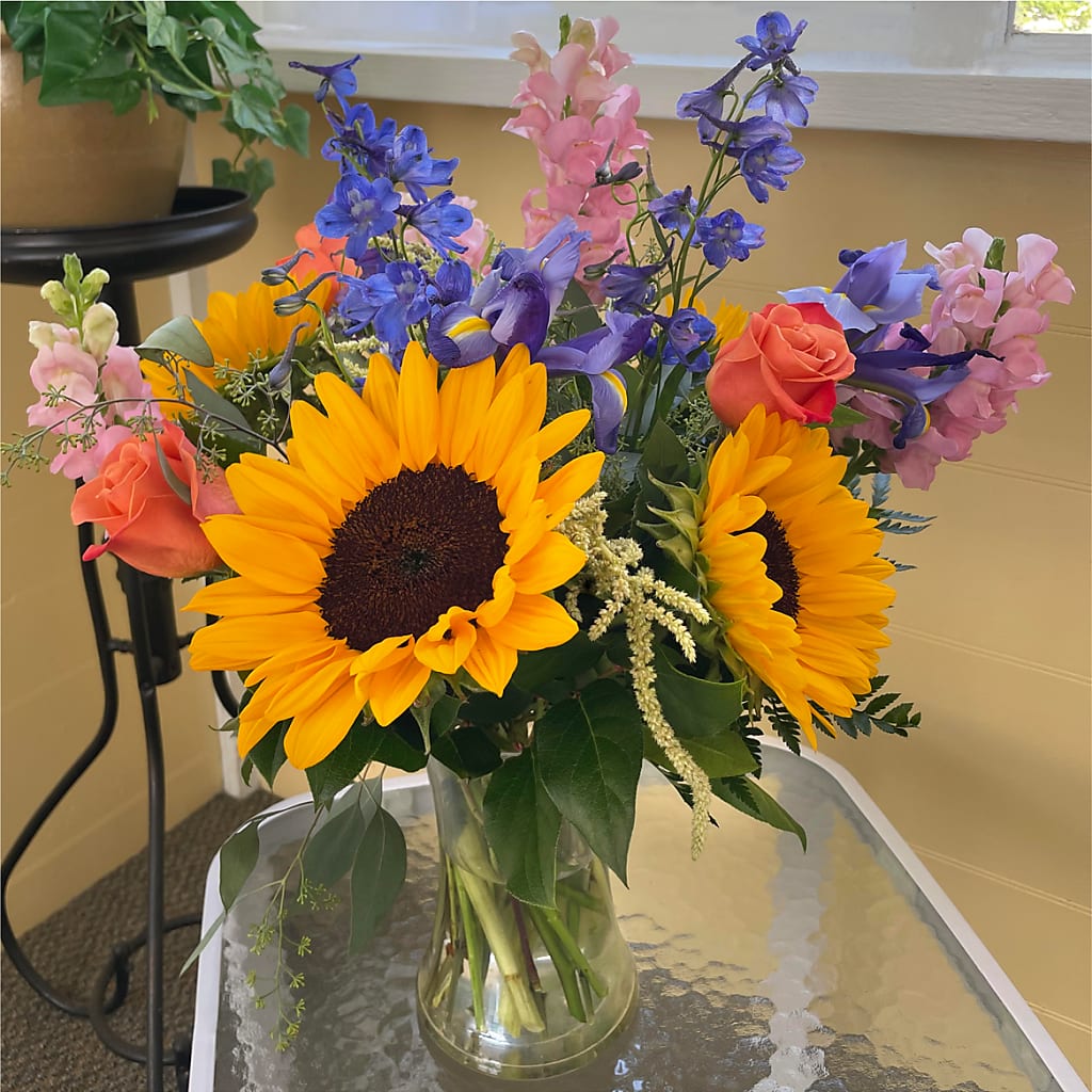 Rays of Life Bouquet – MOORE'S FLOWERS & GIFTS, Fayette AL