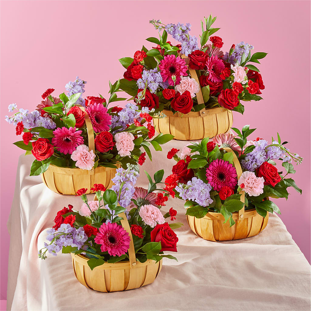 Pink Picnic Basket – MOORE'S FLOWERS & GIFTS, Fayette AL