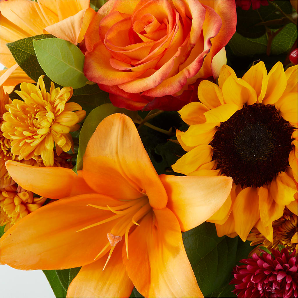 Grateful Centerpiece – MOORE'S FLOWERS & GIFTS, Fayette AL