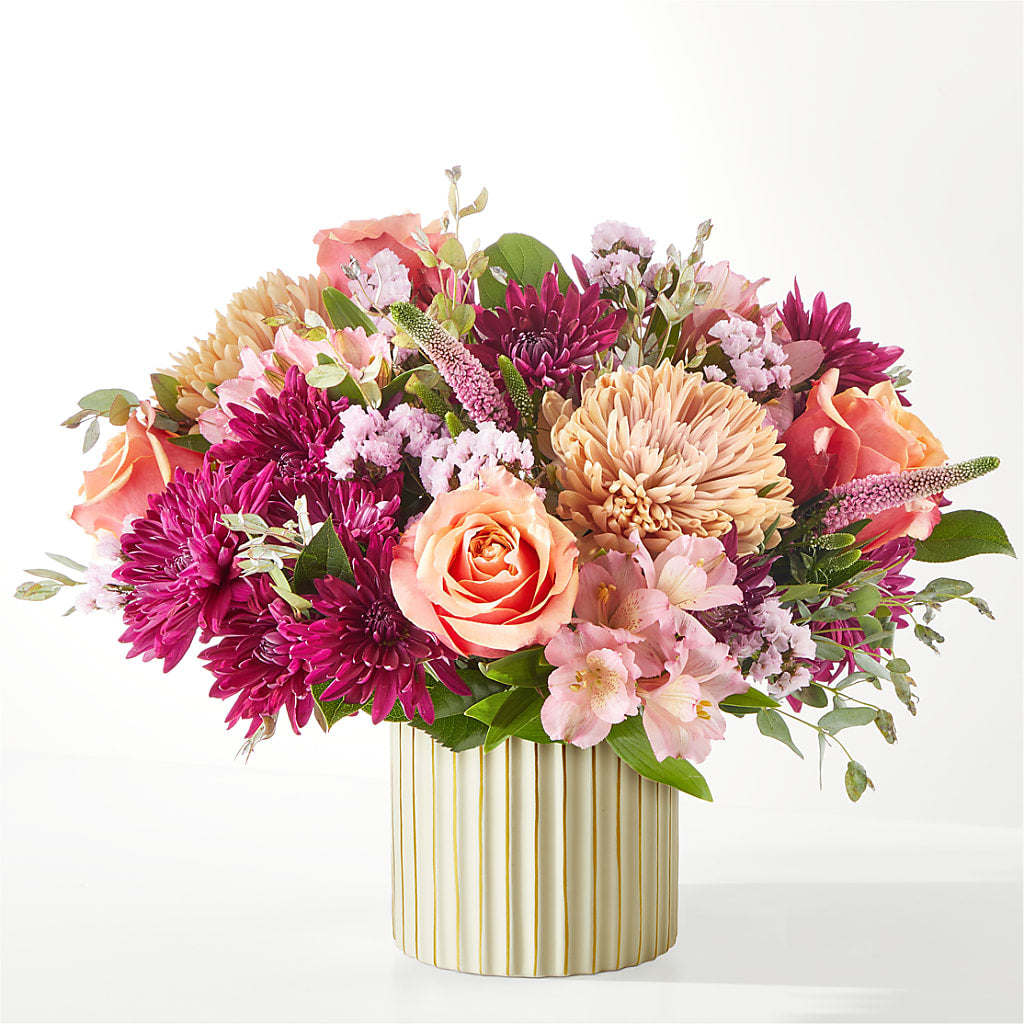 Berry Cobbler Bouquet with Ivory Vase – MOORE'S FLOWERS & GIFTS, Fayette AL