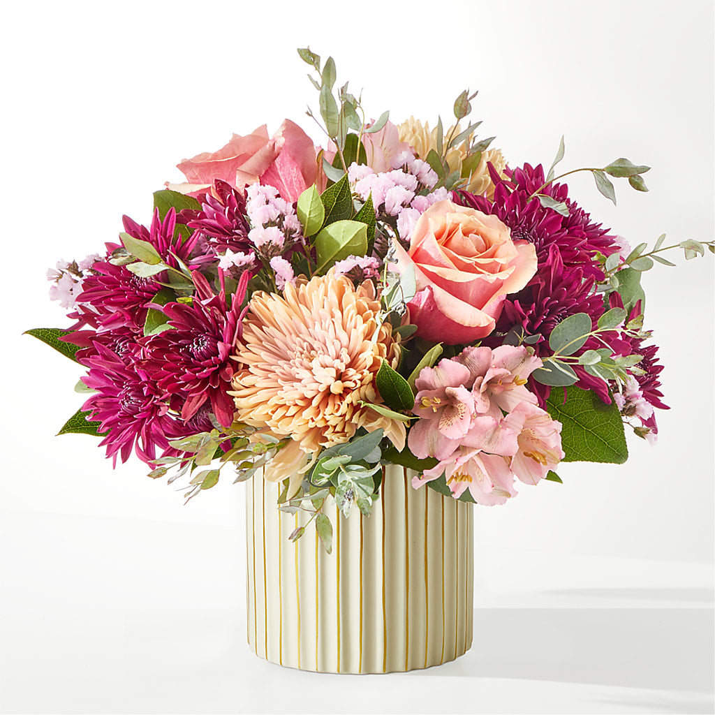 Berry Cobbler Bouquet with Ivory Vase – MOORE'S FLOWERS & GIFTS, Fayette AL