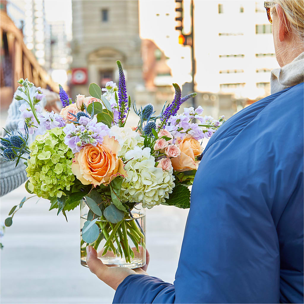 Porch Swing Bouquet – MOORE'S FLOWERS & GIFTS, Fayette AL