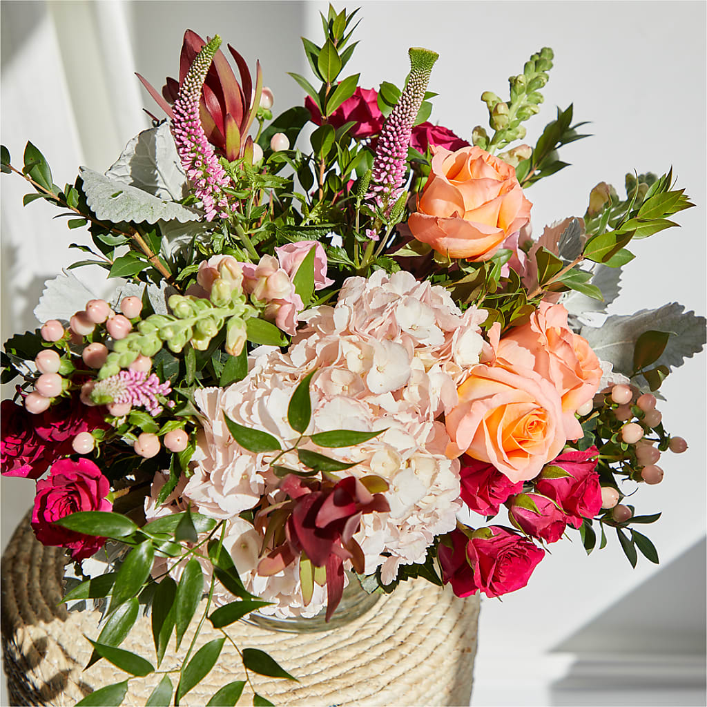 Glitz & Glam Bouquet – MOORE'S FLOWERS & GIFTS, Fayette AL