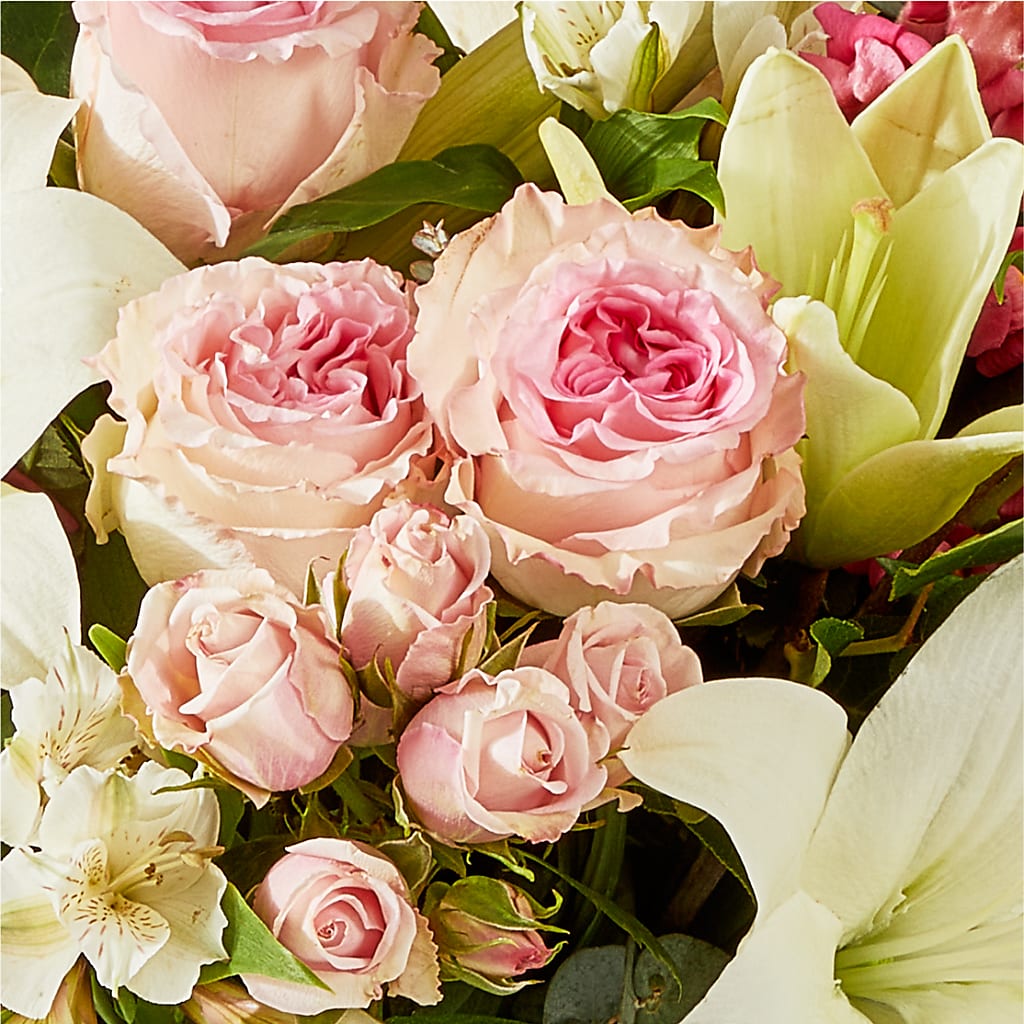 Ballet Slippers Bouquet – MOORE'S FLOWERS & GIFTS, Fayette AL